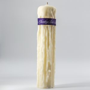 #03 - Signature Drip Pillar - Ivory